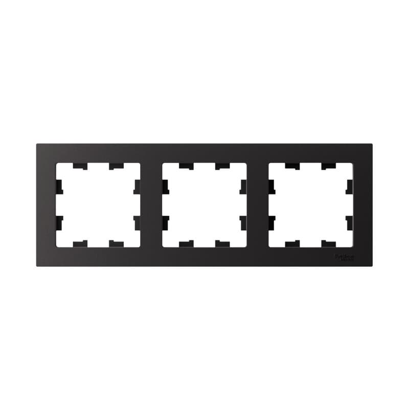 Рамка Schneider Electric AtlasDesign на три места для розеток и выключателей, цвет карбон - вид спереди