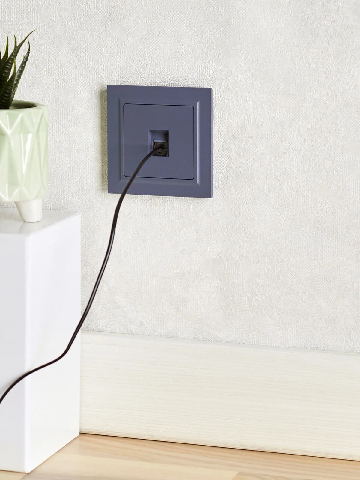 Розетка компьютерная IEK BRITE BR-K10-1-K35 (маренго), фото 3