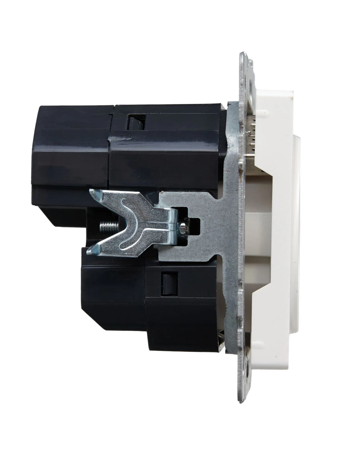 Розетка USB с заземлением и защитными шторками IEK BRITE BR-R14-16-U22-018-K36 (жемчужный), фото 4
