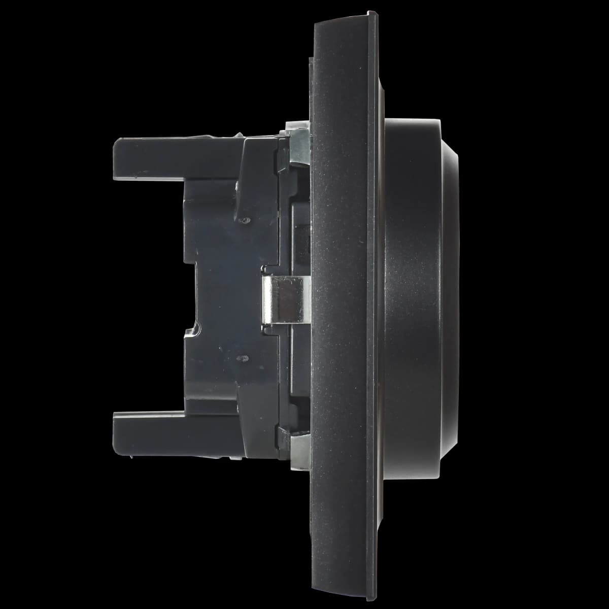 Розетка двойная с заземлением, защитными шторками и рамкой IEK BRITE BR-R24-16-K02-F (черный), фото 2