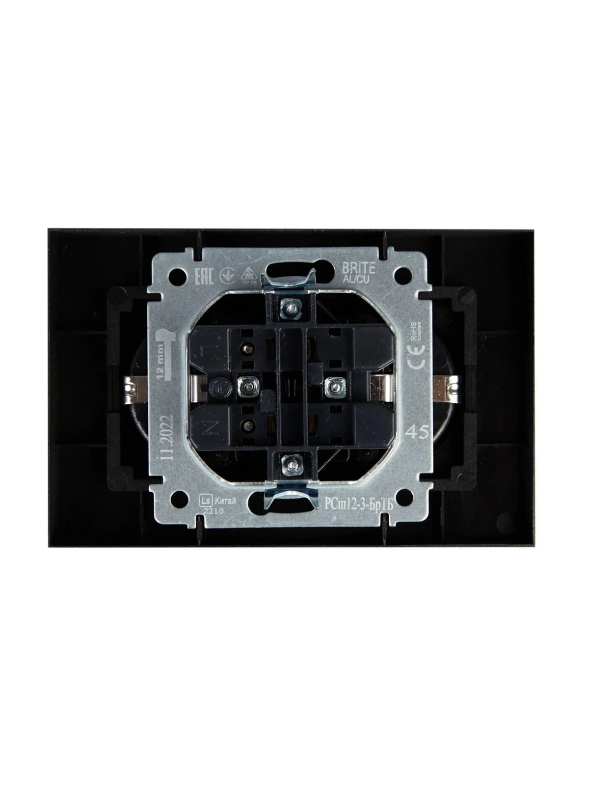 Розетка двойная с заземлением, защитными шторками и рамкой IEK BRITE BR-R24-16-K45-F (бронза), фото 3