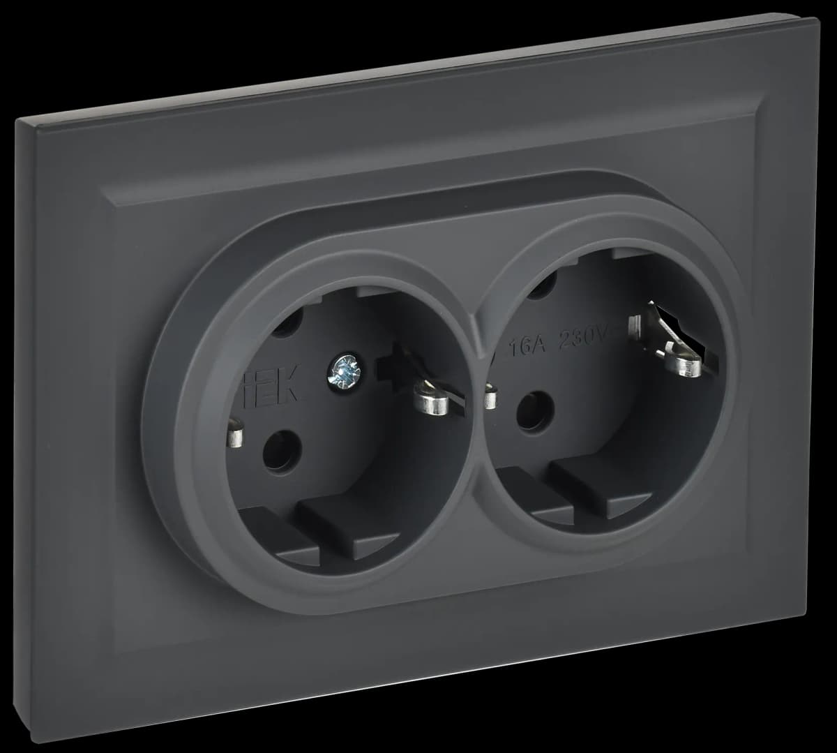 Розетка двойная с заземлением, защитными шторками и рамкой IEK BRITE BR-R24-16-K53-F (графит)