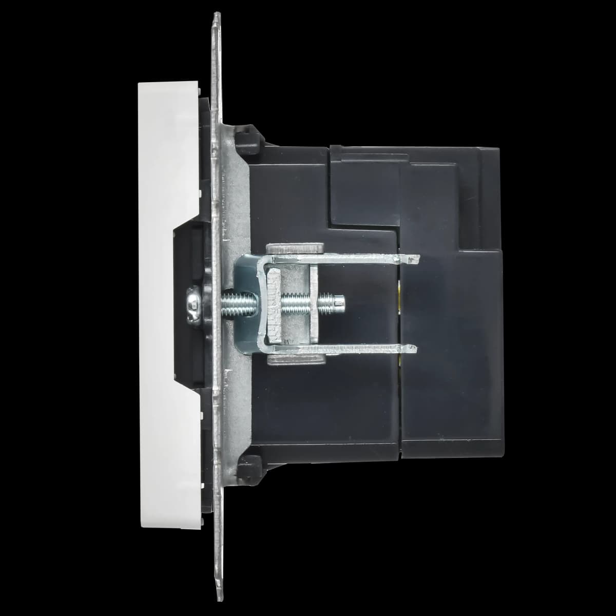 Розетка USB IEK BRITE BR-U22-018-K91 (белый арктический), фото 4