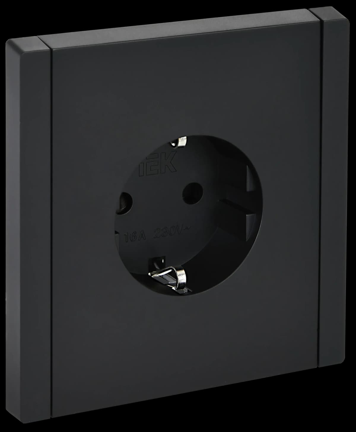 Розетка с заземлением и защитными шторками IEK FORTE&PIANO FP-R14-16-1-K02 (черный)