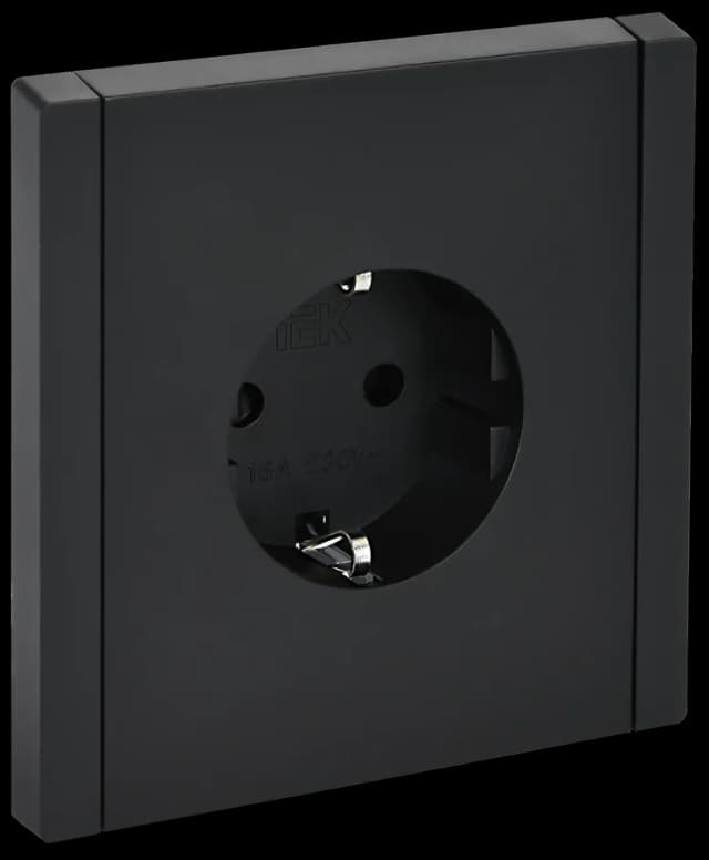 Розетка с заземлением и защитными шторками IEK FORTE&PIANO FP-R14-16-K02 (черный)
