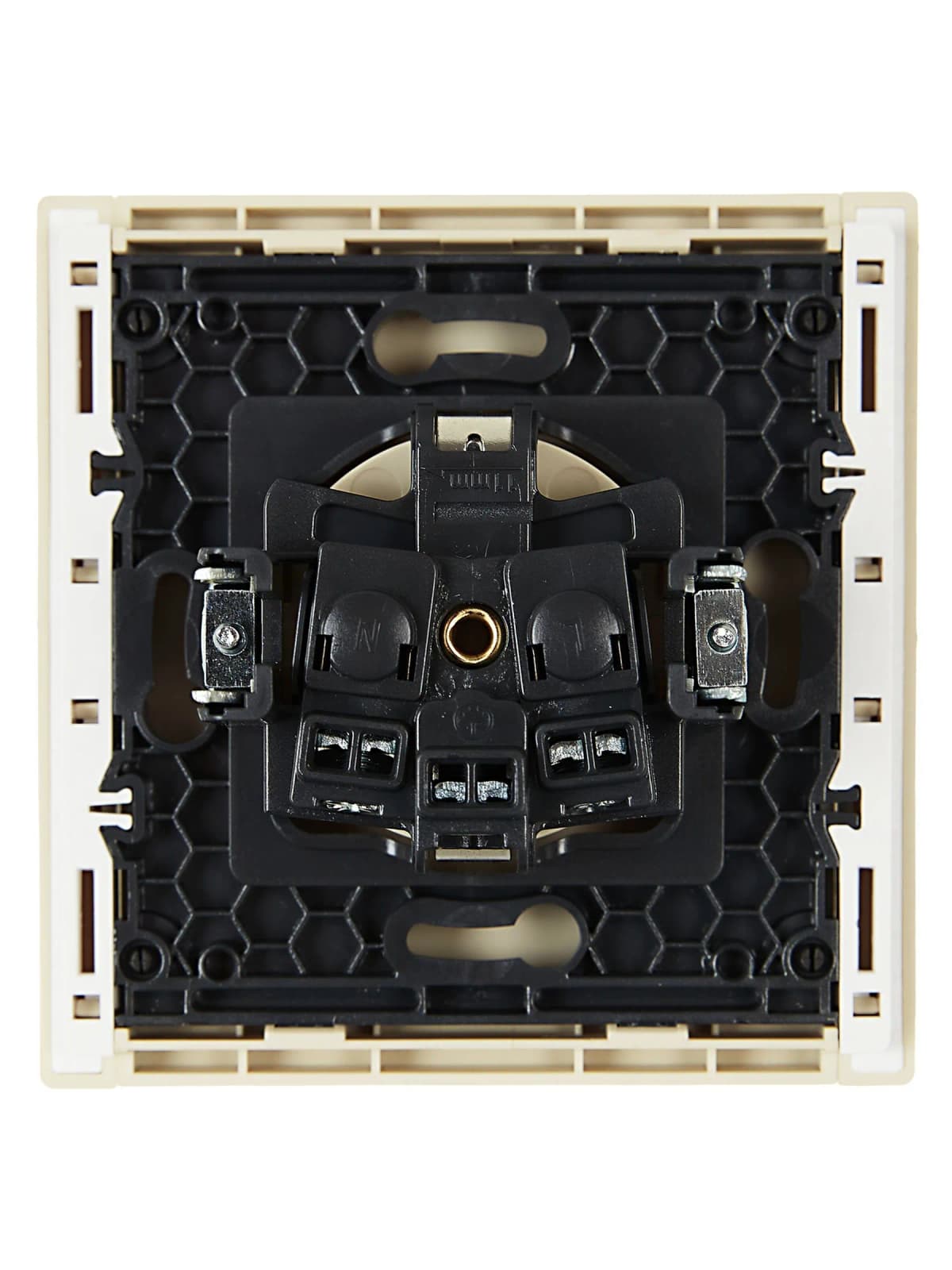 Розетка с заземлением и защитными шторками IEK FORTE&PIANO FP-R14-16-K10 (ваниль), фото 4