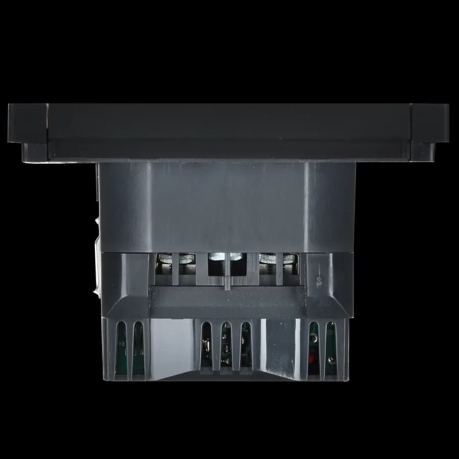 Розетка USB с заземлением и защитными шторками IEK FORTE&PIANO FP-R14-16-U22-018-K02 (черный), фото 4