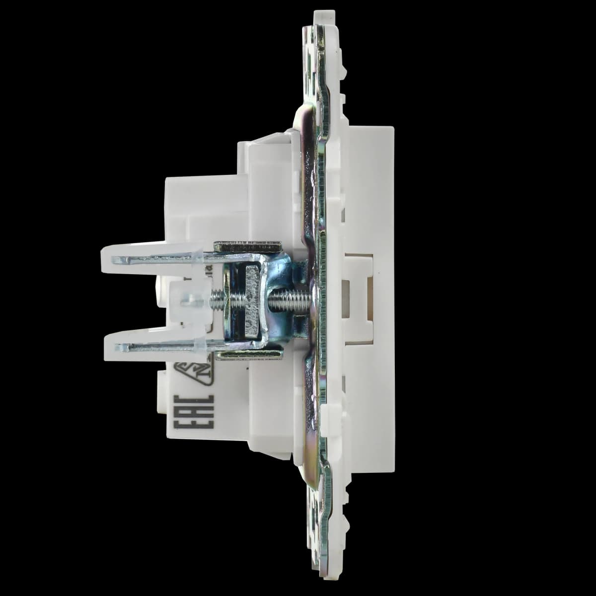 Розетка без заземления с защитными шторками IEK SKANDY SK-R13-10-K01 (белый арктический), фото 3