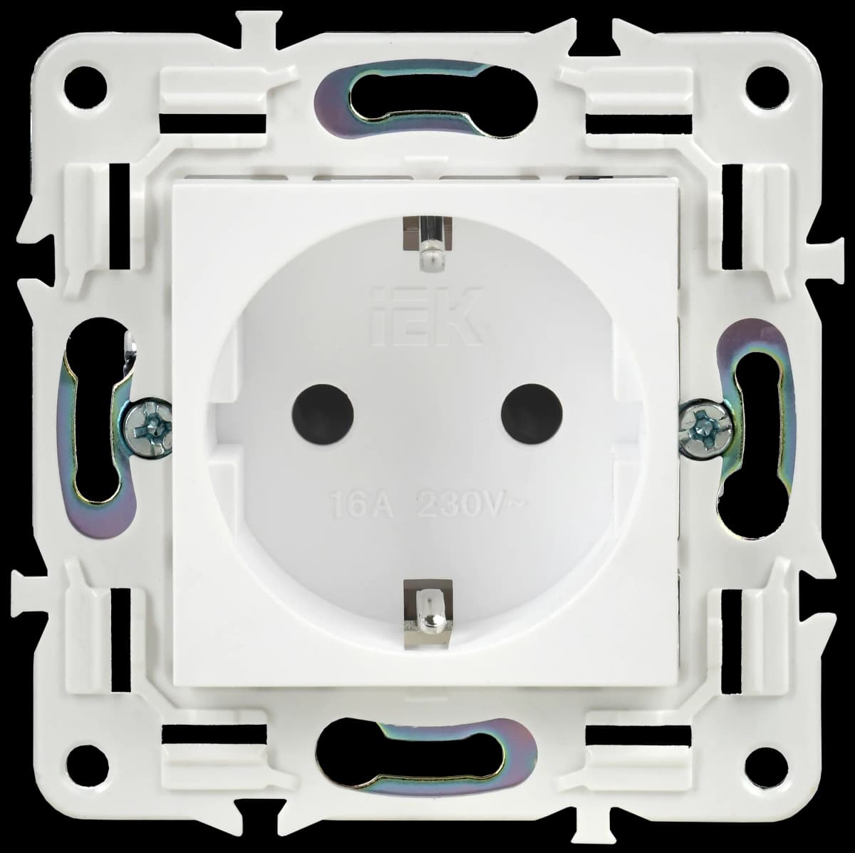 Розетка с заземлением и защитными шторками IEK SKANDY SK-R14-16-1-K01 (белый арктический), фото 3