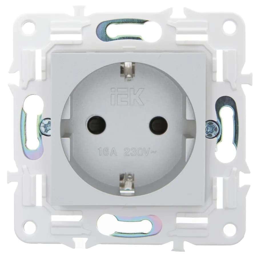 Розетка с заземлением и защитными шторками IEK SKANDY SK-R14-16-1-K23 (серебряный), фото 3