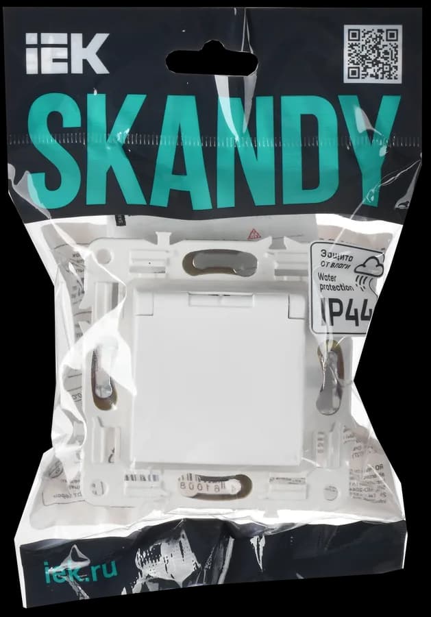 Розетка с заземлением, защитными шторками и крышкой IEK SKANDY SK-R16-16-44-K01 (белый арктический), фото 2