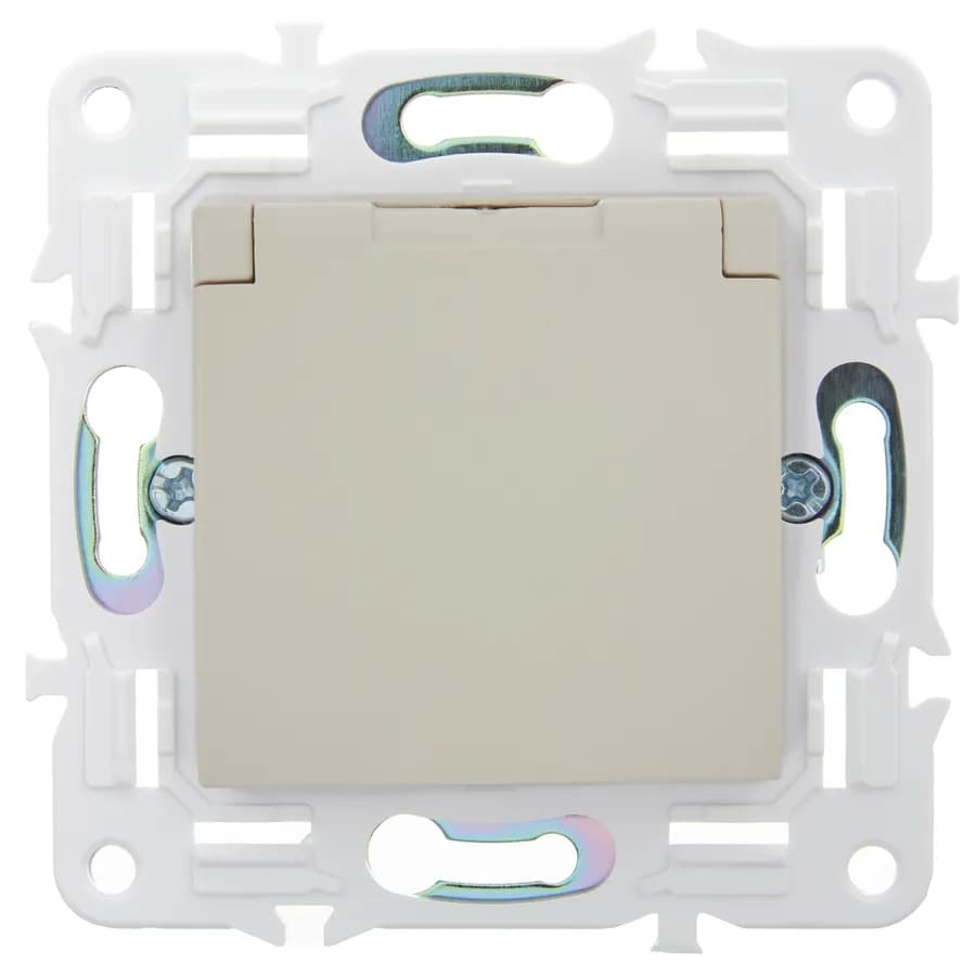 Розетка с заземлением, защитными шторками и крышкой IEK SKANDY SK-R16-16-44-K10 (бежевый), фото 3