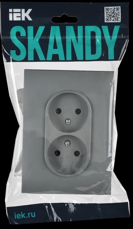 Розетка двойная без заземления с защитными шторками и рамкой IEK SKANDY SK-R23-10-K03-F (серый), фото 2