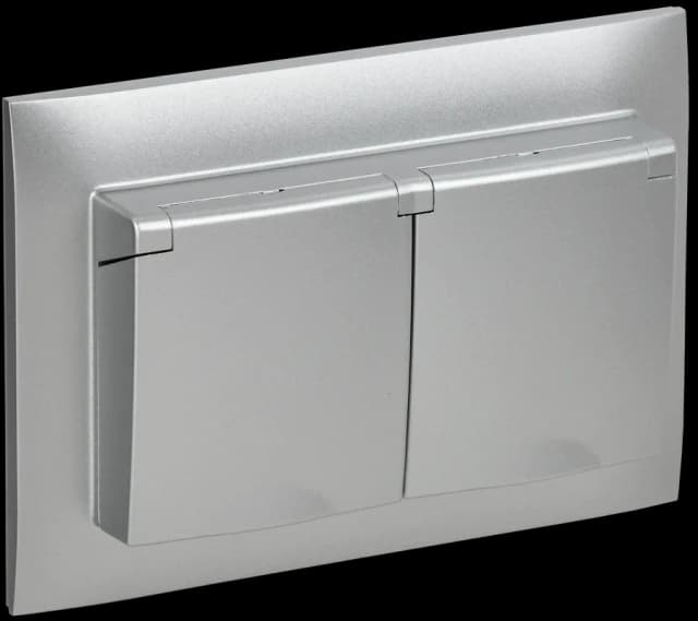 Розетка двойная с заземлением, крышкой и рамкой IEK SKANDY SK-R26-16-44-K23-F (серебряный)