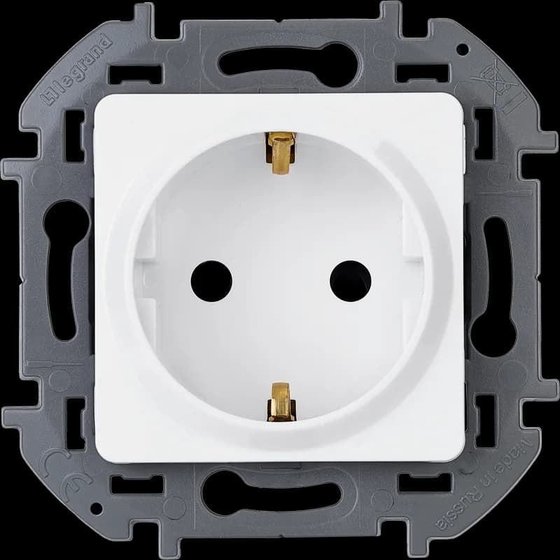 Розетка с заземлением Legrand Inspiria 673720 (белый)