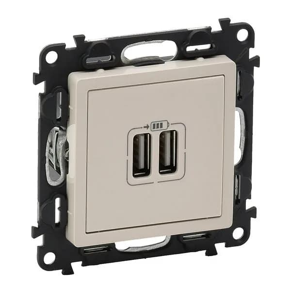 Розетка 2xUSB Legrand Valena Life 753512 (слоновая кость)