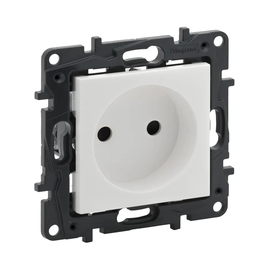 Розетка без заземления Legrand Structura 764200 (белый)