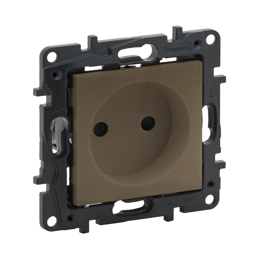 Розетка без заземления Legrand Structura 764202 (шампань)