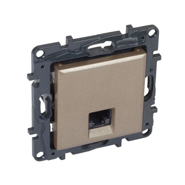 Розетка компьютерная RJ45 кат.5e Legrand Structura 764302 (шампань)