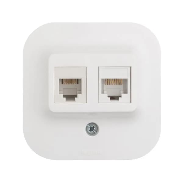 Розетка компьютерная RJ45 + RJ11 кат.5e Legrand Quteo 782221 (белый), фото 2