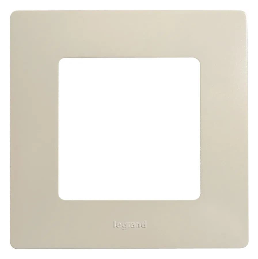 Рамка для выключателей и розеток Legrand Etika 1-местная 672511 (слоновая кость)