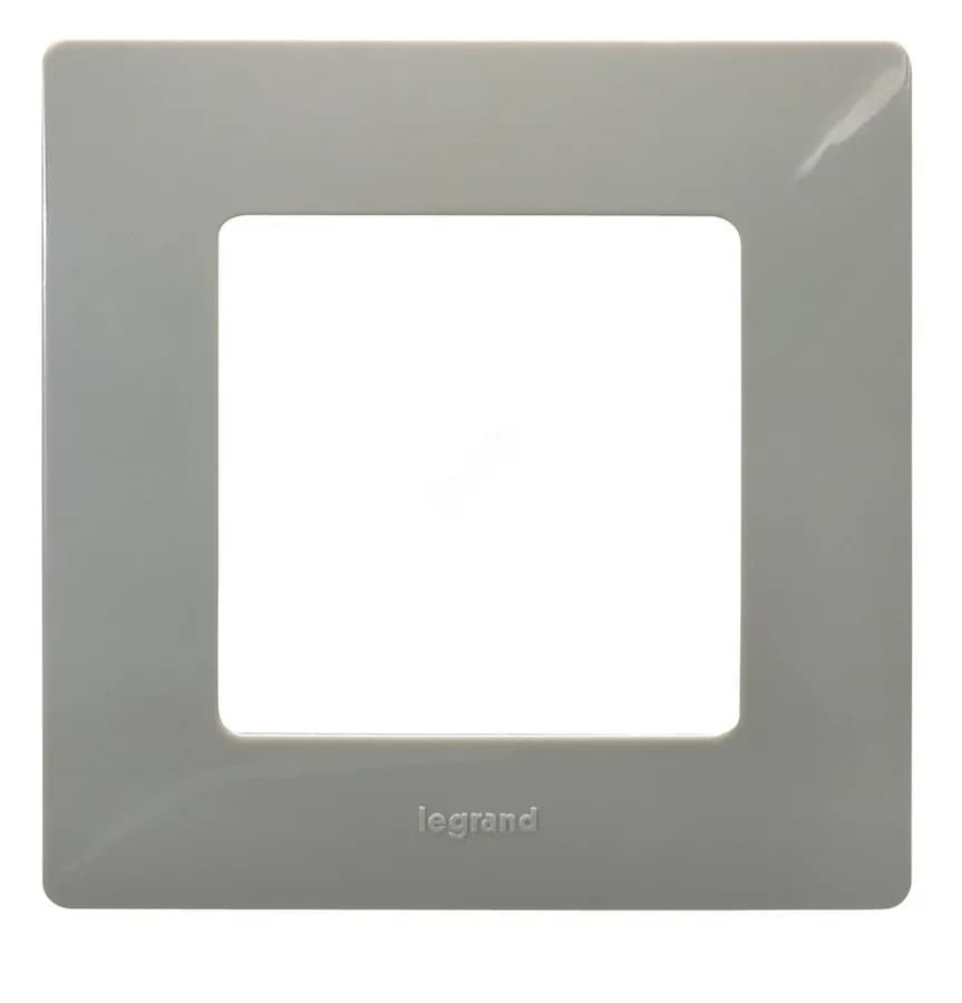 Рамка для выключателей и розеток Legrand Etika 1-местная 672521 (светлая галька)