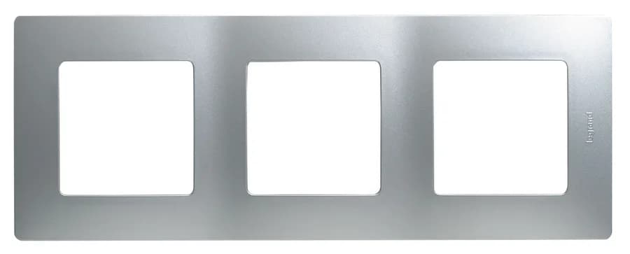Рамка для выключателей и розеток Legrand Etika 3-местная 672553 (алюминий), фото 2