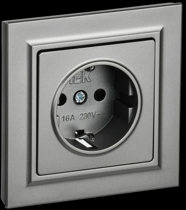 Розетка с заземлением и защитными шторками IEK BRITE BR-R14-16-K46-F (сталь)