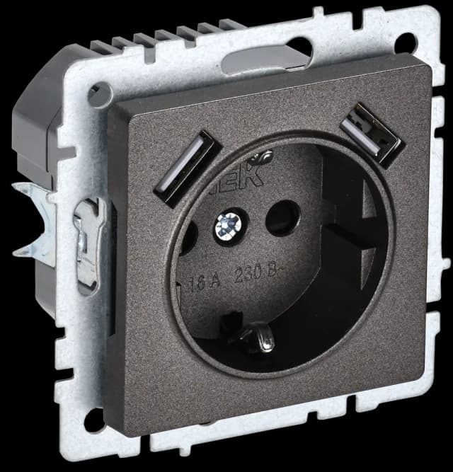 Розетка USB с заземлением и защитными шторками IEK BRITE BR-R14-16-U21-D21-K45 (бронза)