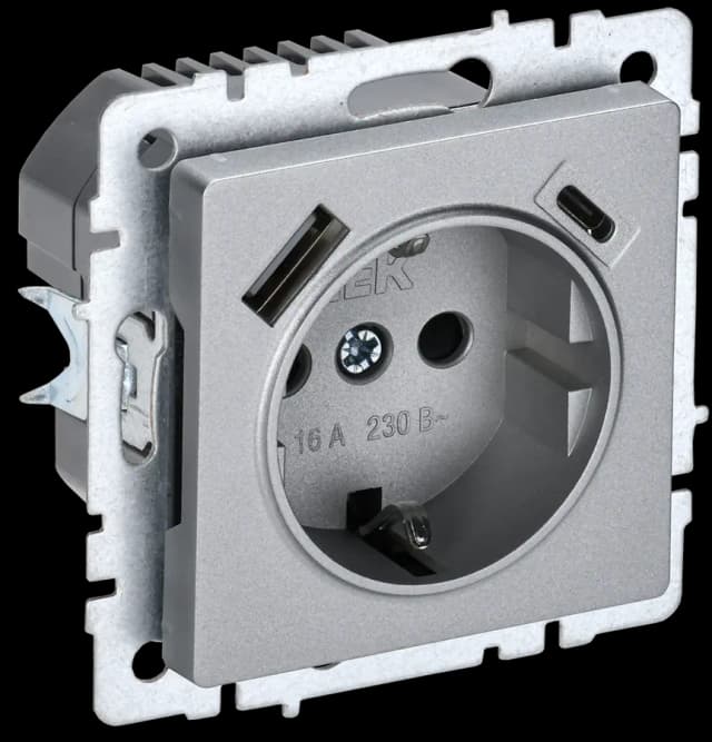 Розетка USB с заземлением и защитными шторками IEK BRITE BR-R14-16-U22-018-K47 (алюминий)