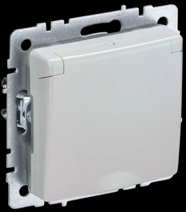 Розетка с заземлением, защитными шторками и крышкой IEK BRITE BR-R16-16-44-K36 (жемчужный)