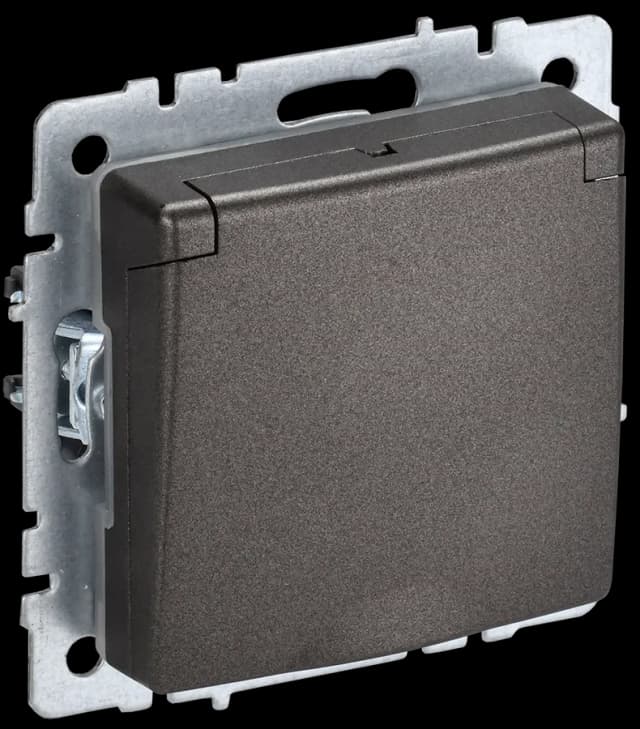 Розетка с заземлением, защитными шторками и крышкой IEK BRITE BR-R16-16-44-K45 (бронза)