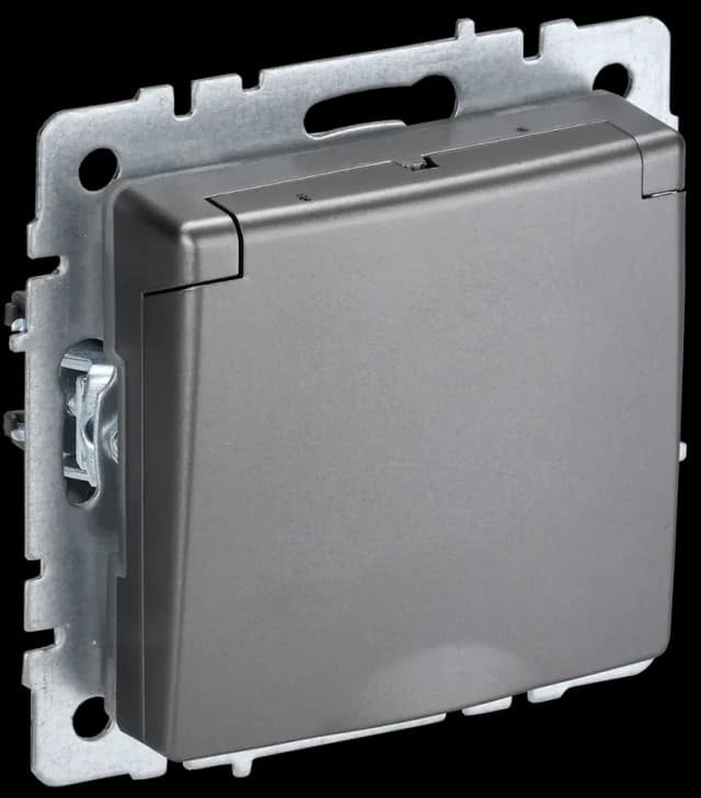 Розетка с заземлением, защитными шторками и крышкой IEK BRITE BR-R16-16-K46 (сталь)