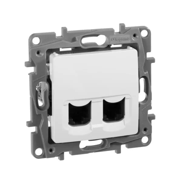 Розетка двойная компьютерная RJ45 кат.5e Legrand Etika 672255 (белый)