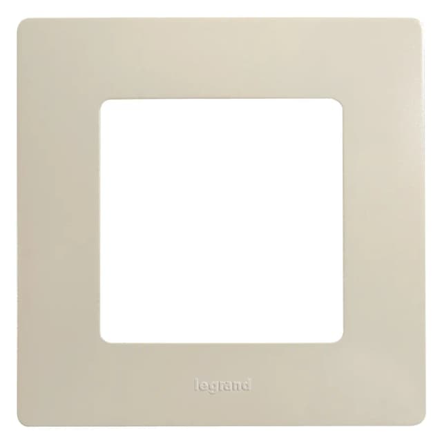 Рамка для выключателей и розеток Legrand Etika 1-местная 672511 (слоновая кость)